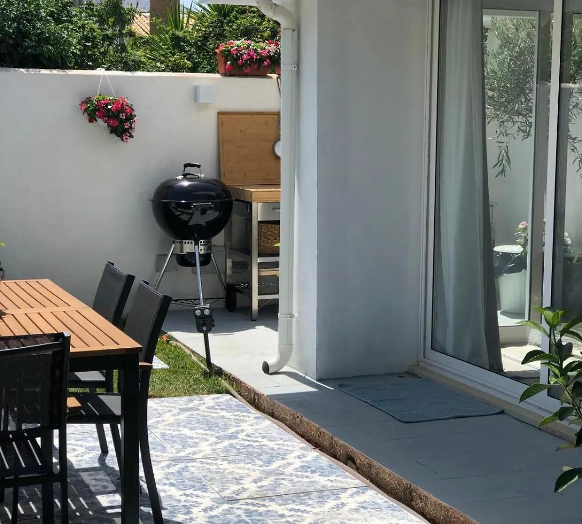 Villa Ribaudo Relax Mondello 0*,  İtalya